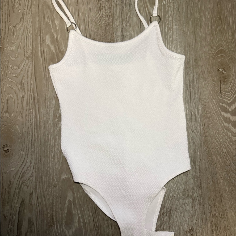 Chic White Textured Bodysuit